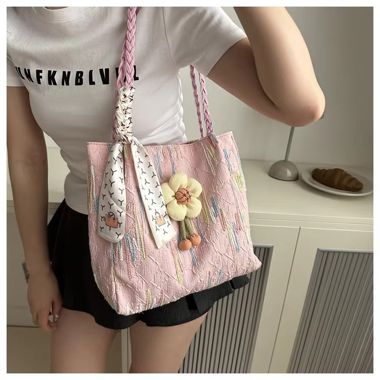 Elegant Flower Charm Shoulder Tote Bag – Stylish Women’s Handbag